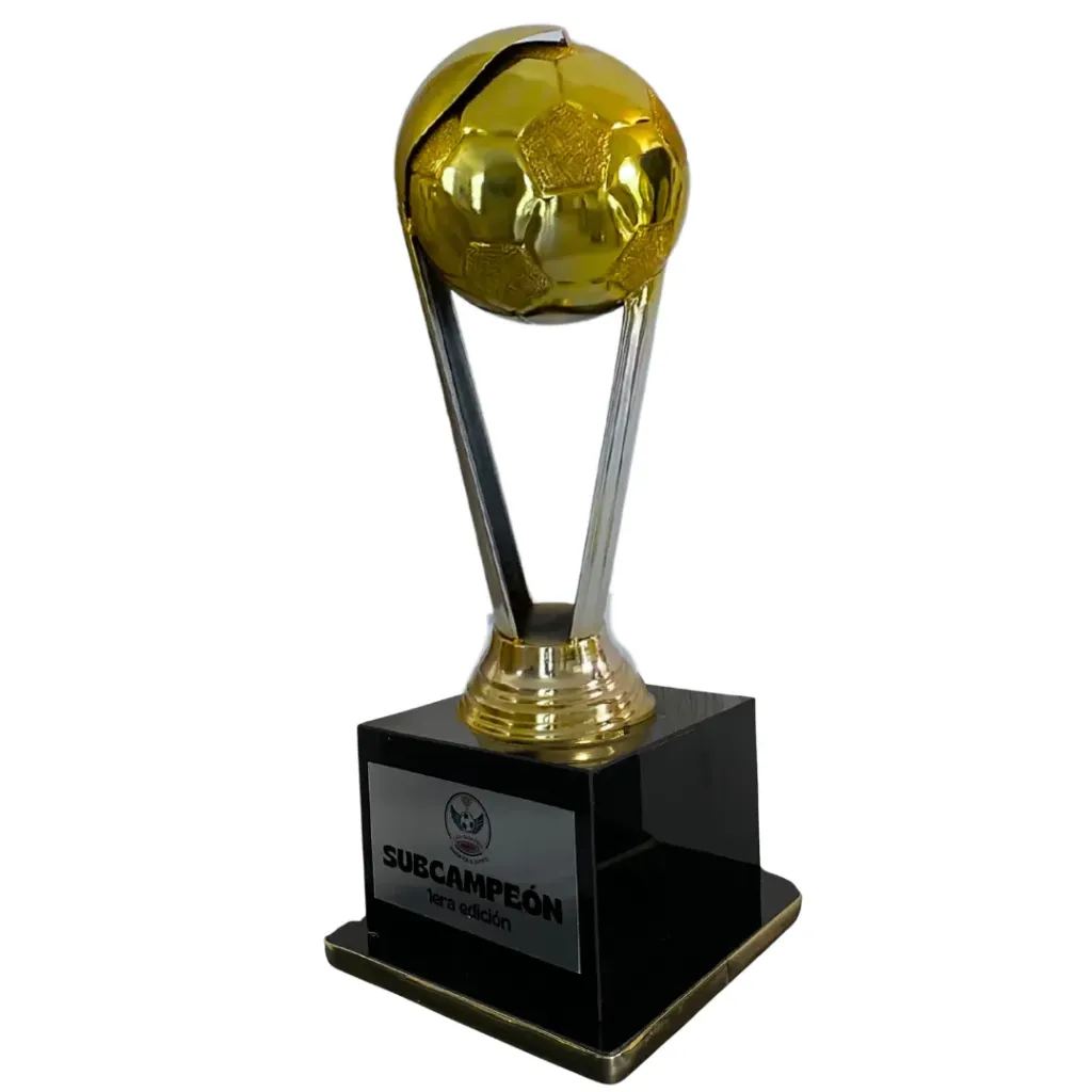 Liga Mx Oro con plata 60 cm 3º