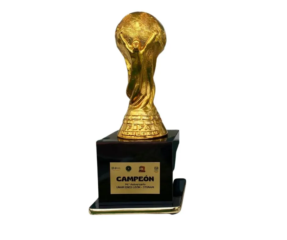 Copa del Mundo  ORO con CAJON 45 cm