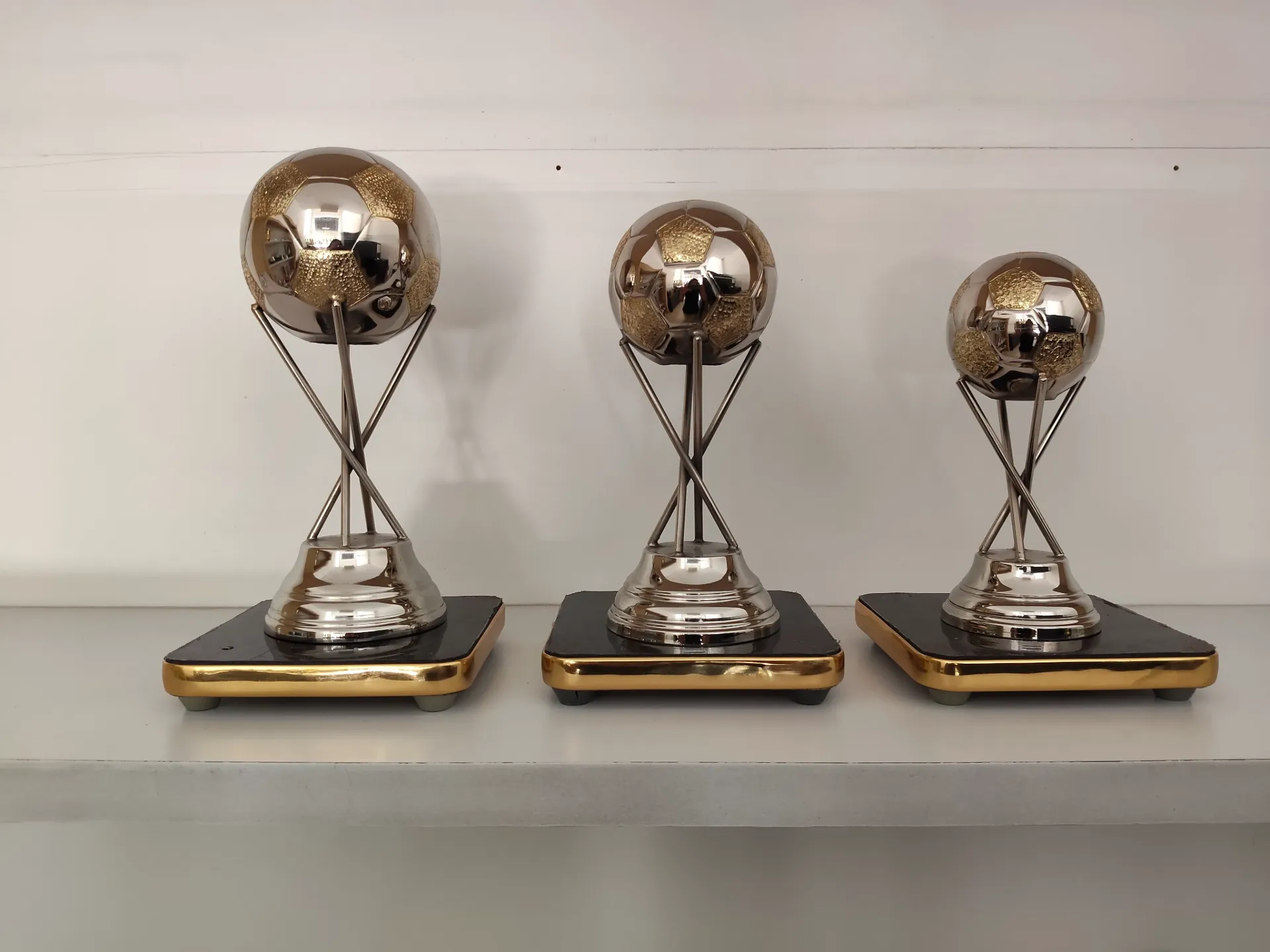 Tercia Romano Futbol Económico