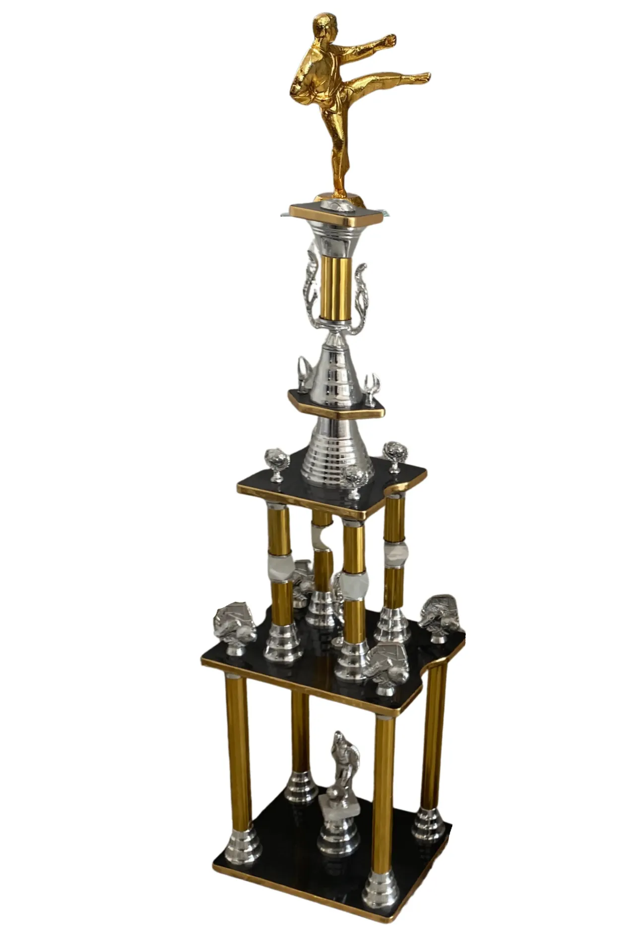 Tres Pisos 110 cm Karate