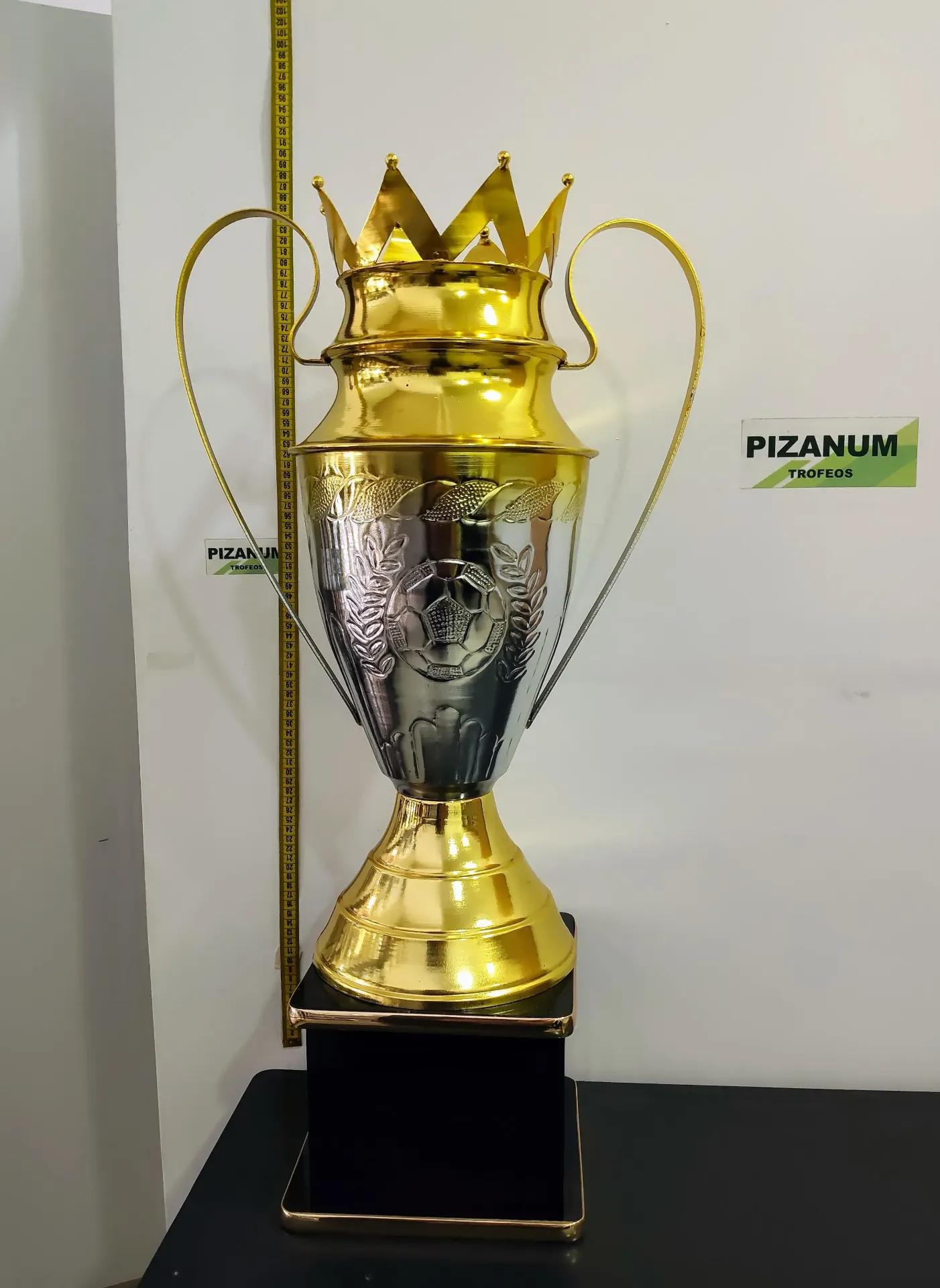 Champions (Orejona) con Corona Oro con Plata