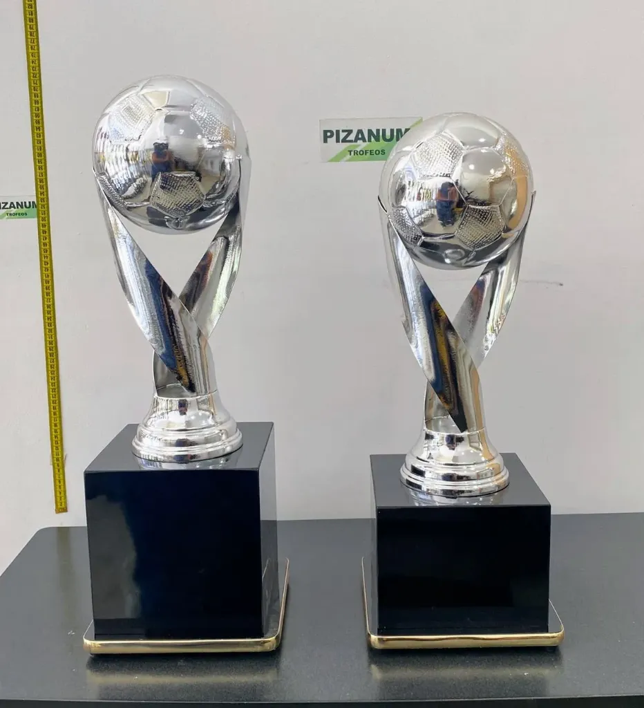Dupla Sub 17 Plata